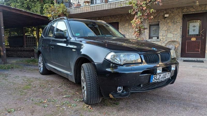 Schwarz Gebraucht 2004 BMW X3 SUV | 4.800 € (Guter Preis) - Bild 1/4