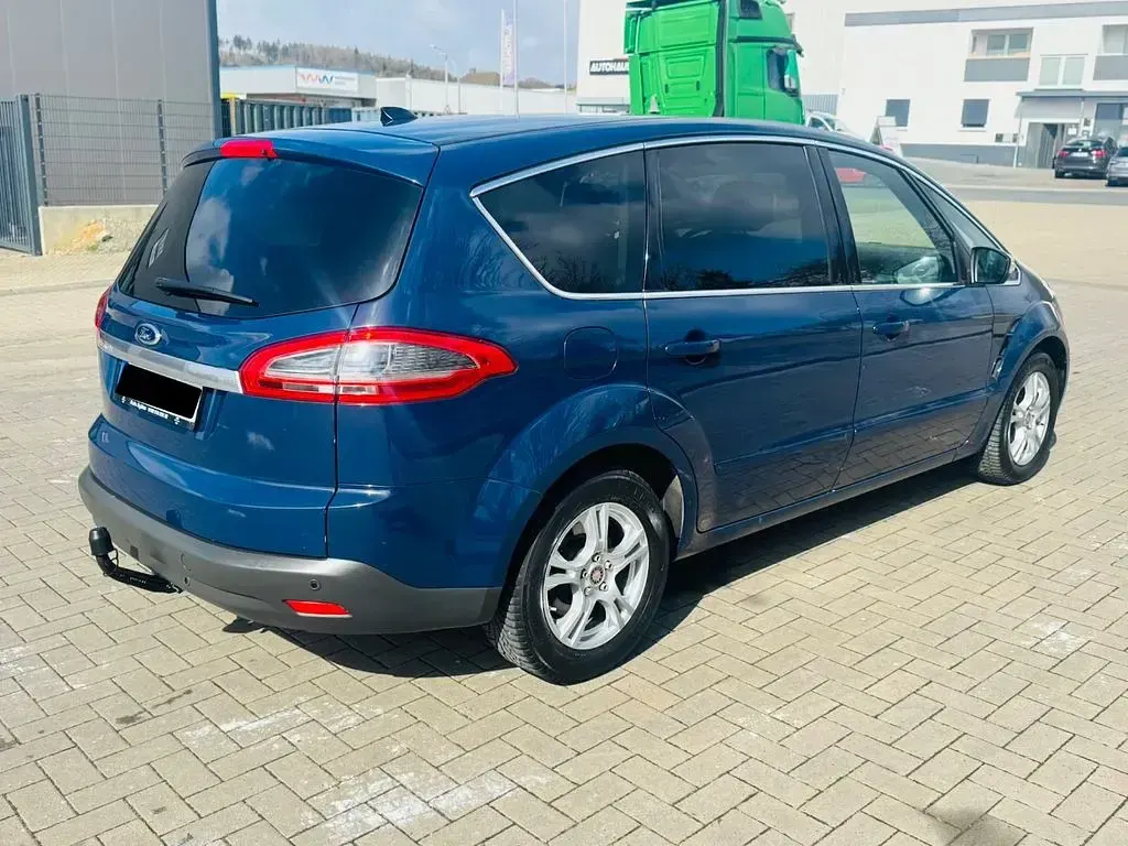 Gebraucht Ford S-MAX Titanium 163 PS (119 kW) 2014 Blau Van / Kleinbus