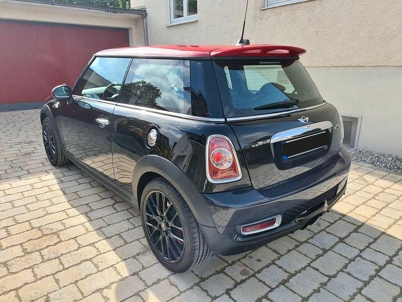 Gebraucht Mini John Cooper Works 211 PS (155 kW) 2011 Schwarz Kleinwagen