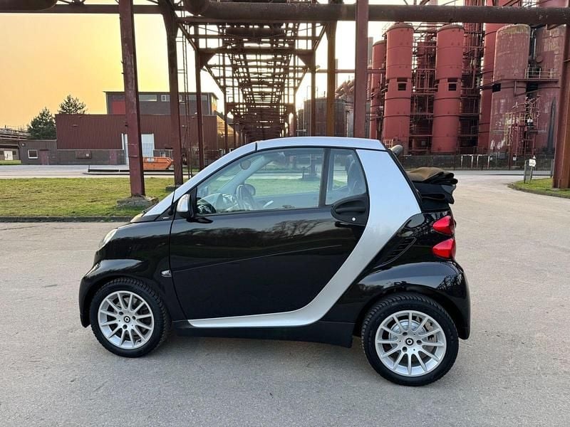 Gebraucht Smart ForTwo Cabrio Passion 45 PS (33 kW) 2008 Schwarz Cabrio