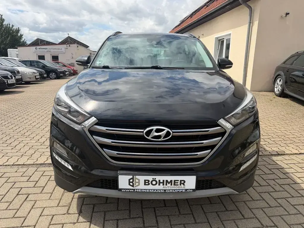 Gebraucht Hyundai Tucson Premium 177 PS (130 kW) 2016 Schwarz SUV