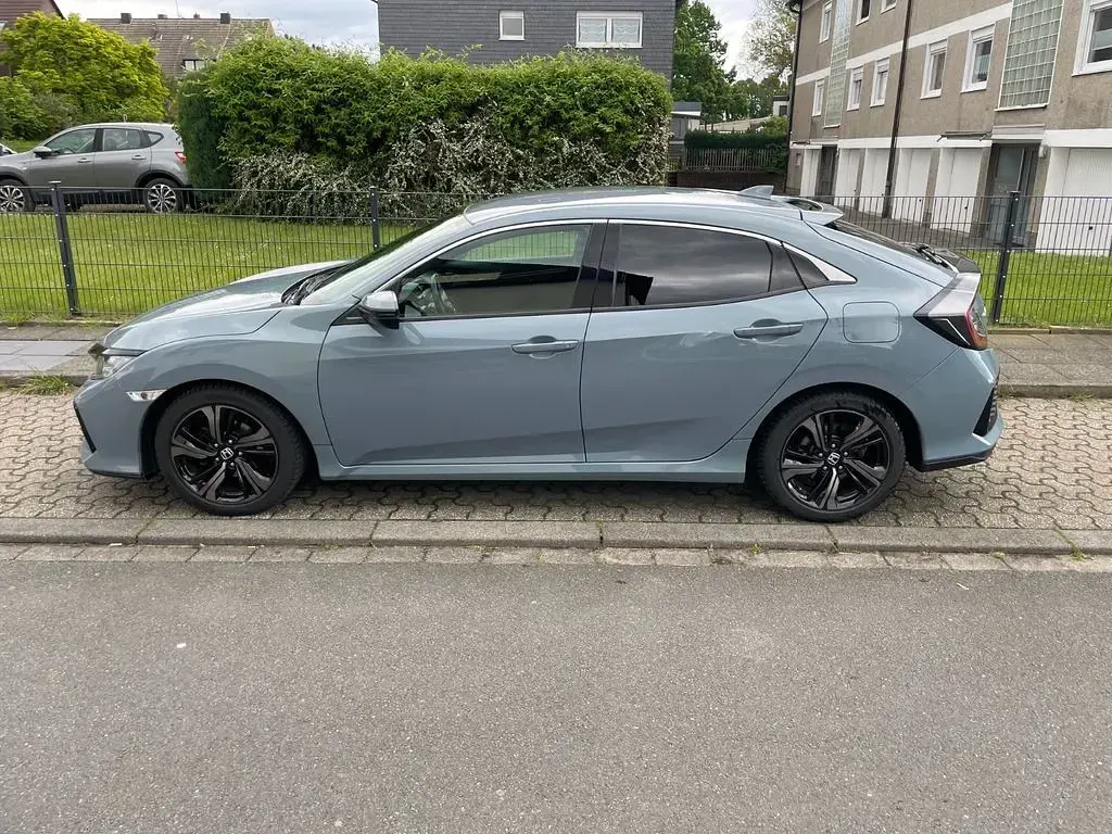 Gebraucht Honda Civic Elegance 129 PS (94 kW) 2018 Blau Limousine