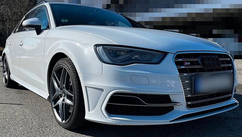 Gebraucht Audi S3 Ambiente 300 PS (220 kW) 2015 Weiß Limousine