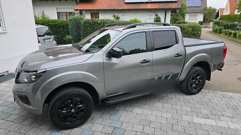 Grau Gebraucht 2021 Nissan Navara N-Guard Abholung | 35.000 € (Etwas zu teuer) - Bild 1/4