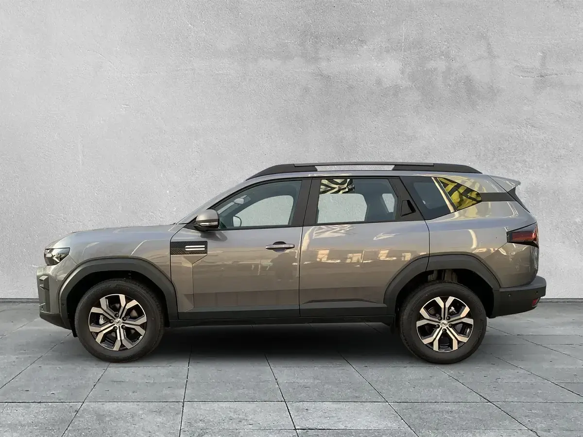 Gebraucht Dacia Bigster Expression 154 PS (113 kW) 2025 Grau SUV