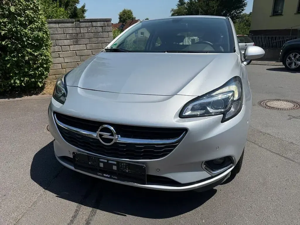 Gebraucht Opel Corsa Selection 90 PS (66 kW) 2015 Silber Kleinwagen