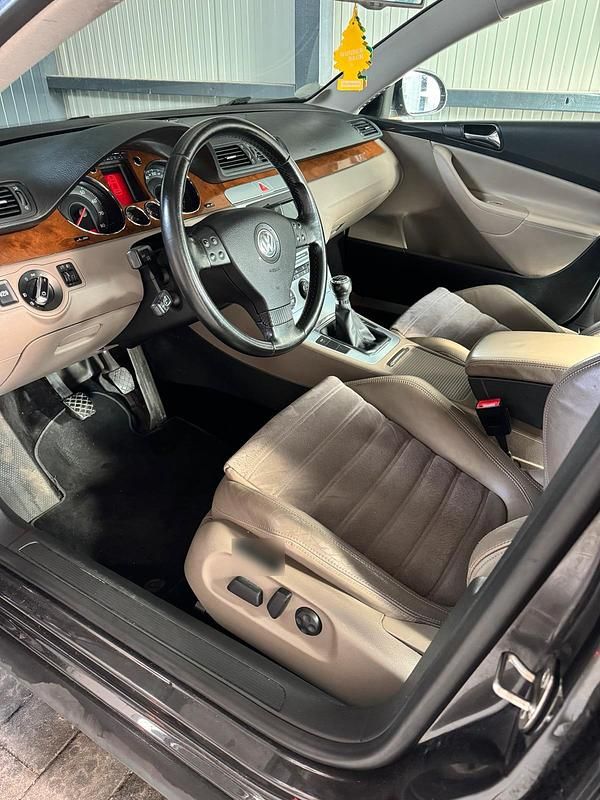 Gebraucht VW Passat Highline 150 PS (110 kW) 2006 Braun Limousine