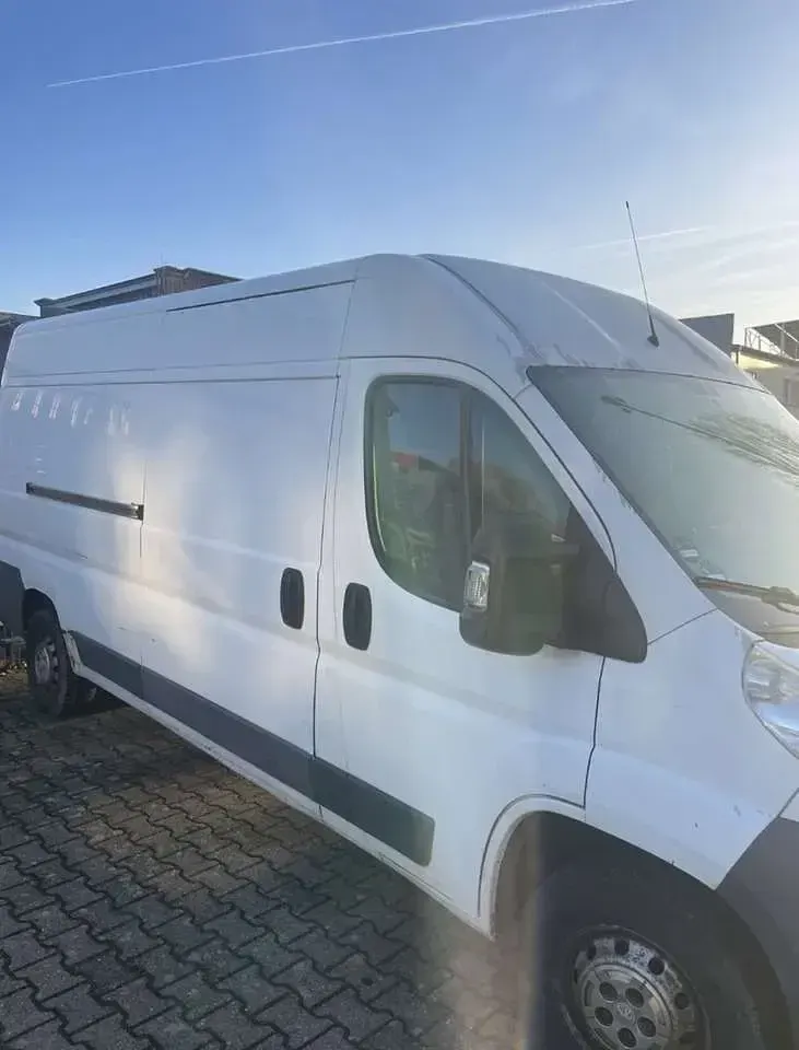 Gebraucht Peugeot Boxer 131 PS (96 kW) 2013 Weiß Van