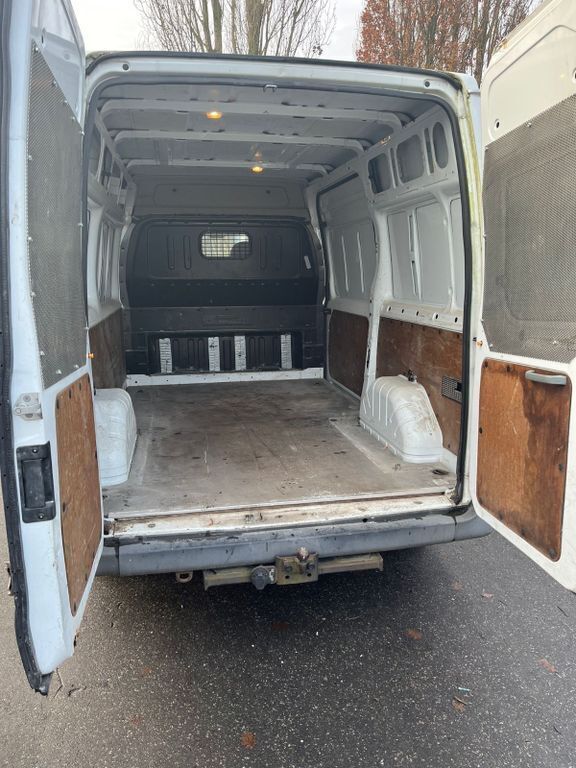 Gebraucht Ford Transit 101 PS (74 kW) 2012 Weiß Limousine