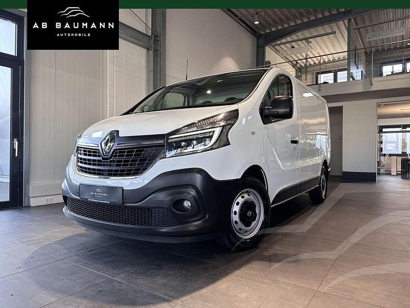 Weiß Gebraucht 2020 Renault Trafic Komfort Van | 22.790 € (Guter Preis) - Bild 1/4