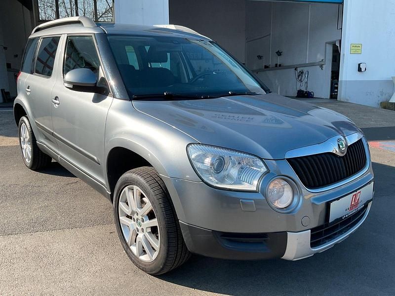 Gebraucht Skoda Yeti Plus Edition 105 PS (77 kW) 2010 Grau SUV
