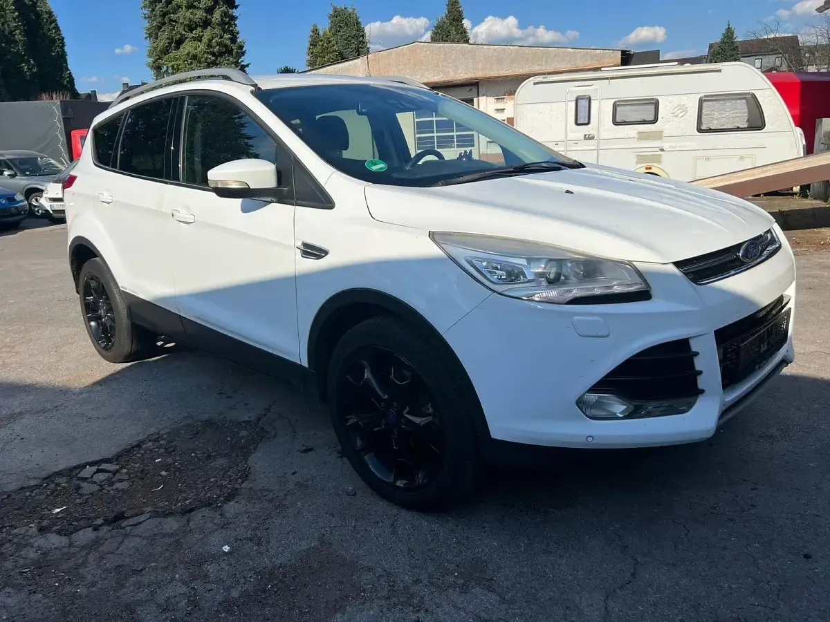 Gebraucht Ford Kuga 2013 Weiß SUV