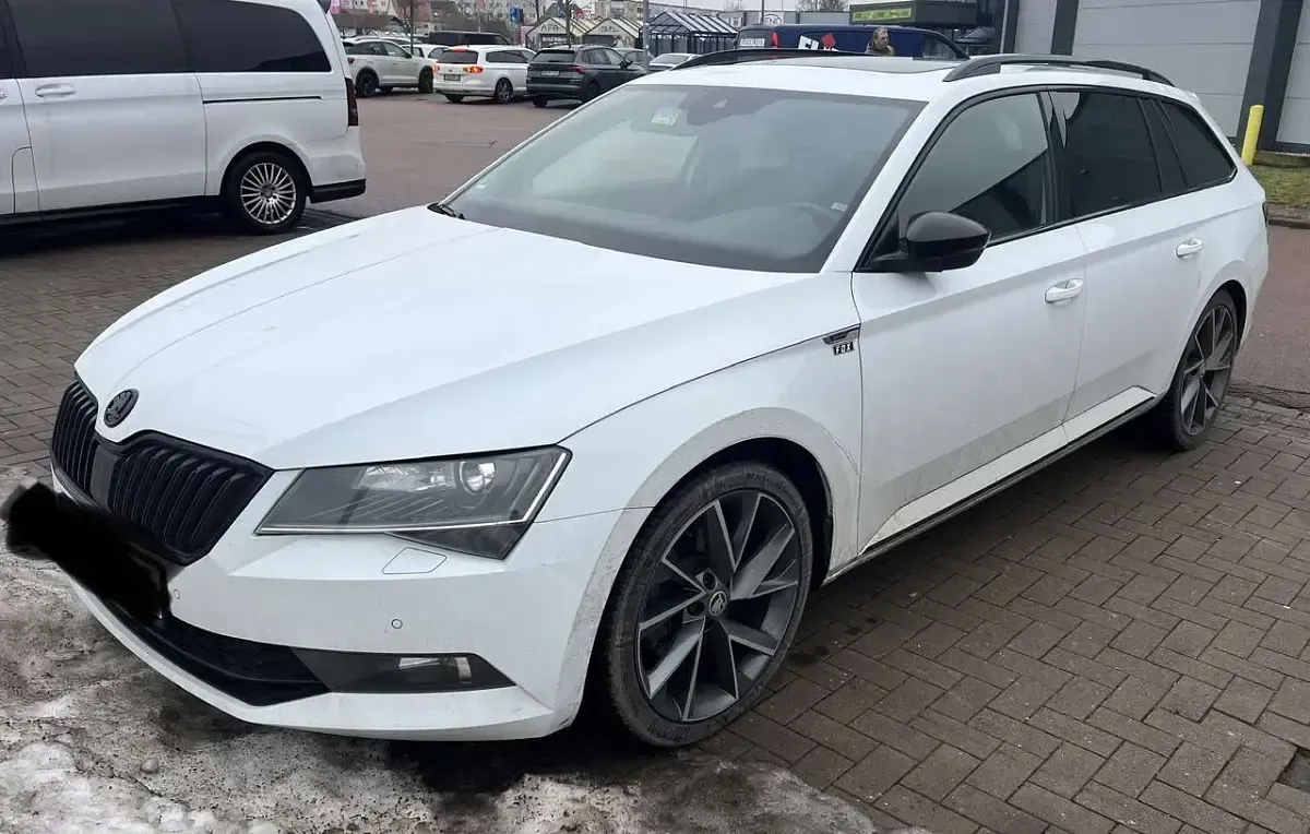 Gebraucht Skoda Superb SportLine 179 PS (131 kW) 2018 Kombi