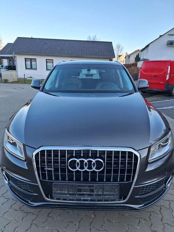 Gebraucht Audi Q5 Design 190 PS (139 kW) 2017 Schwarz SUV