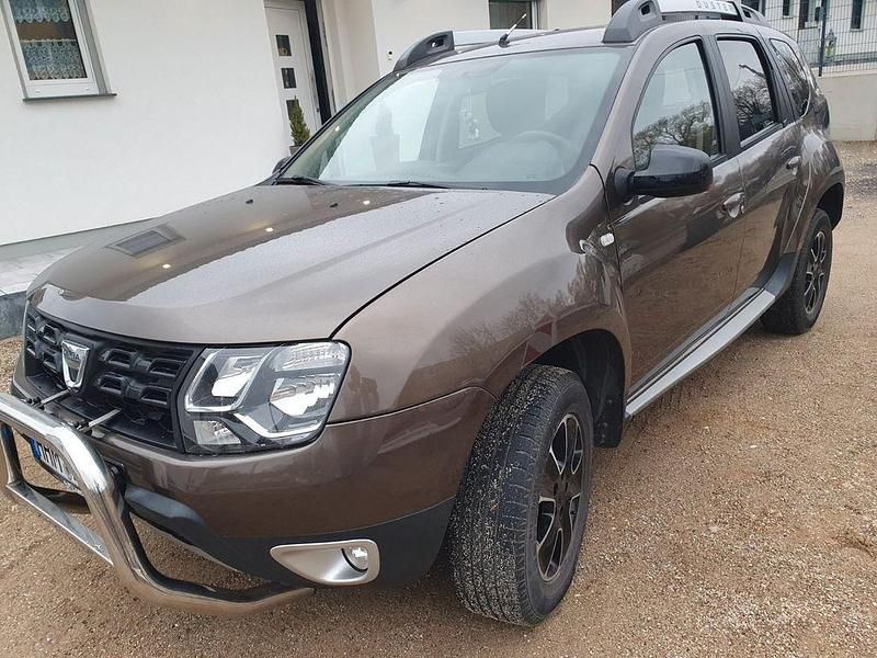 Gebraucht Dacia Duster 125 PS (91 kW) 2017 Braun SUV