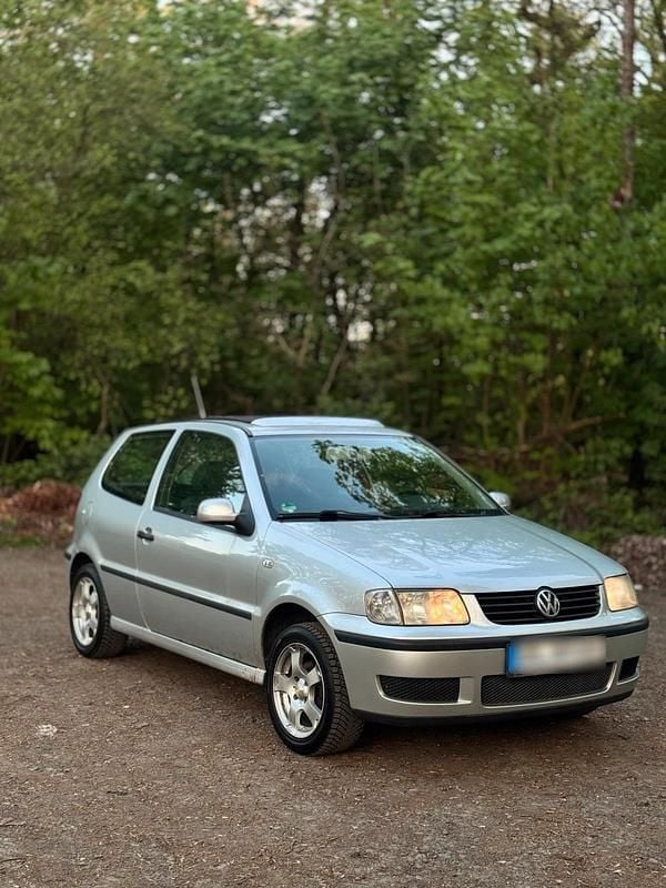 Usata VW Polo 60 CV (44 kW) 2000 Argento Utilitaria