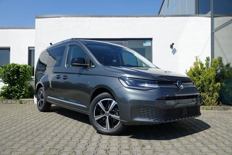 Indium grey metallic Neu 2025 VW Caddy Maxi Style Van / Kleinbus | 35.970 € (Superpreis) - Bild 1/4
