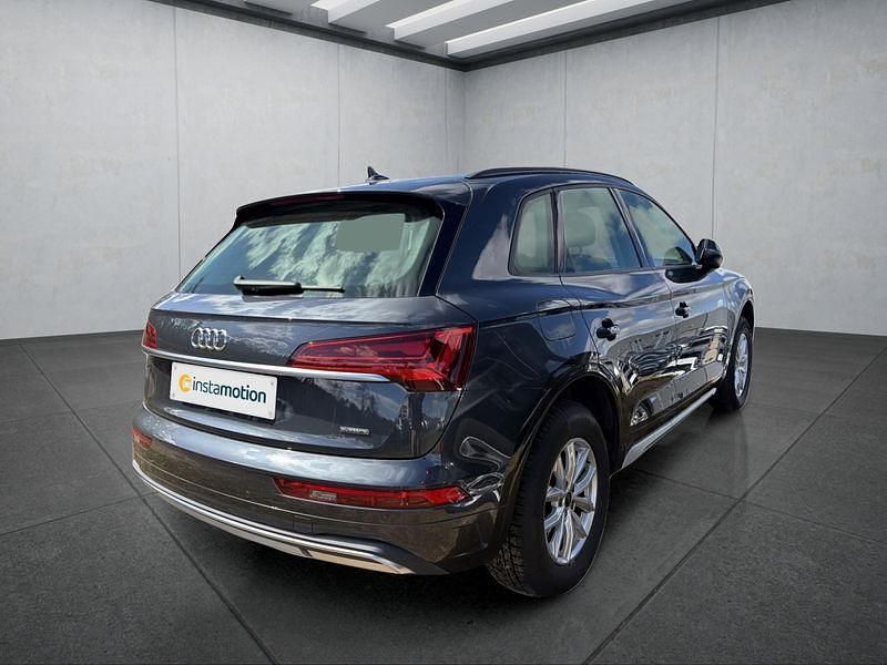 Używany Audi Q5 204 KM (150 kW) 2025 Szary SUV