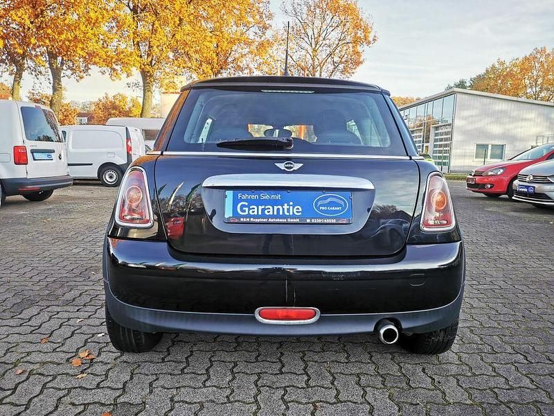 Gebraucht Mini ONE 75 PS (55 kW) 2009 Schwarz Kleinwagen