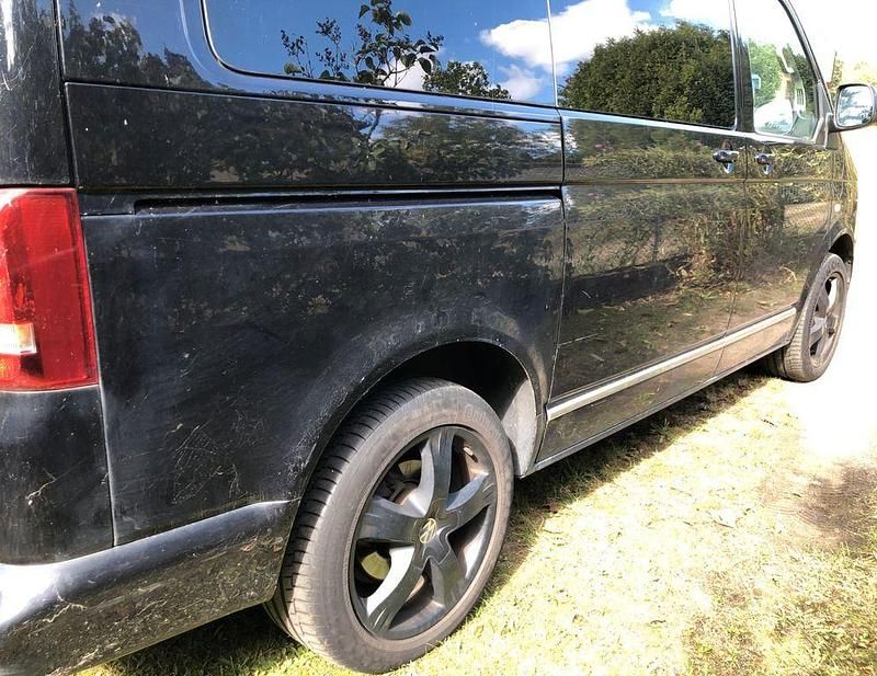 Gebraucht VW Multivan Highline 179 PS (131 kW) 2012 Schwarz Van / Kleinbus