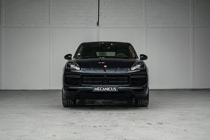 Gebraucht Porsche Cayenne Turbo S 549 PS (403 kW) 2020 Schwarz SUV