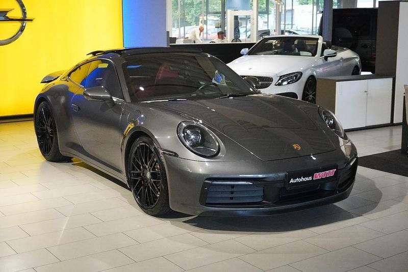 Grau Gebraucht 2022 Porsche 911 Carrera 4S Chrono Coupé | 129.890 € (Superpreis) - Bild 1/4