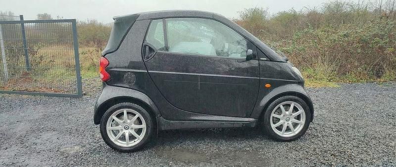 Gebraucht Smart ForTwo Cabrio Basis 41 PS (30 kW) 2005 Schwarz Cabrio