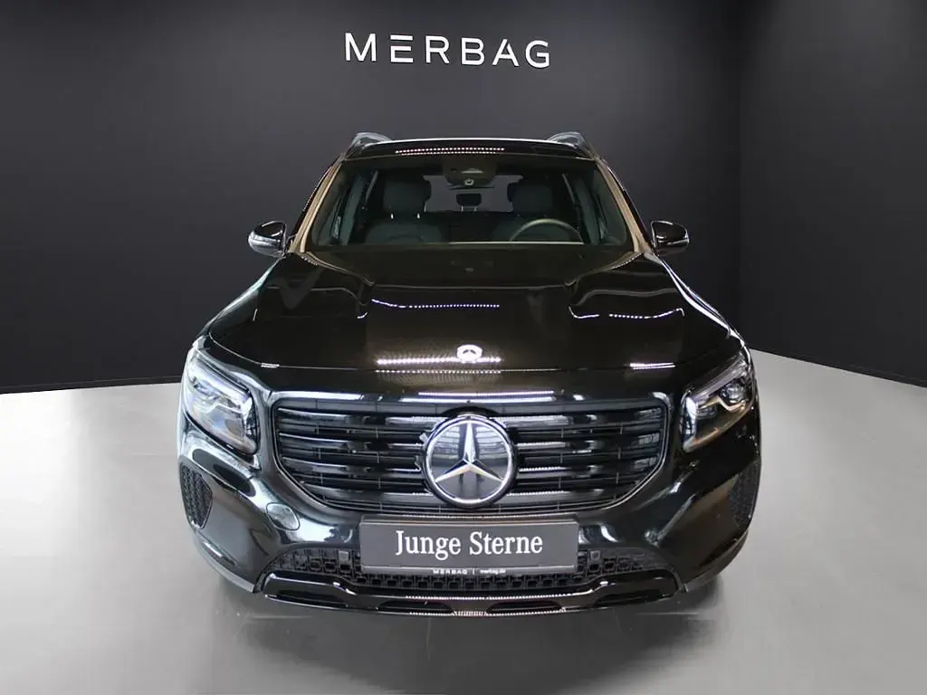 Gebraucht Mercedes GLB200 Progressive 150 PS (110 kW) 2025 Schwarz SUV