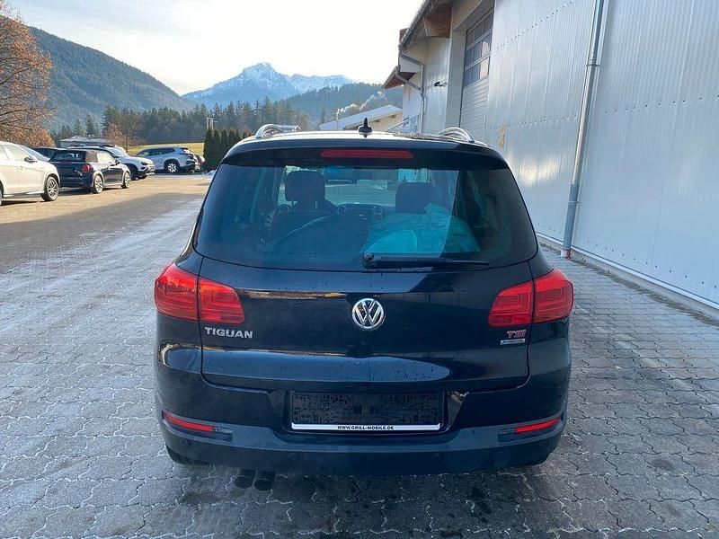 Gebraucht VW Tiguan Cup 160 PS (117 kW) 2014 Schwarz SUV