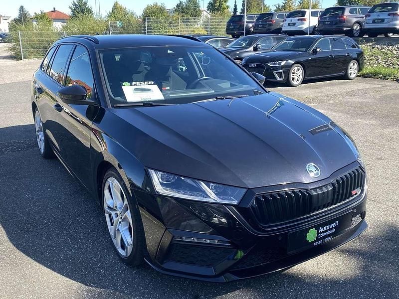Gebraucht Skoda Octavia RS 200 PS (147 kW) 2022 Blackmagicperleffekt Kombi