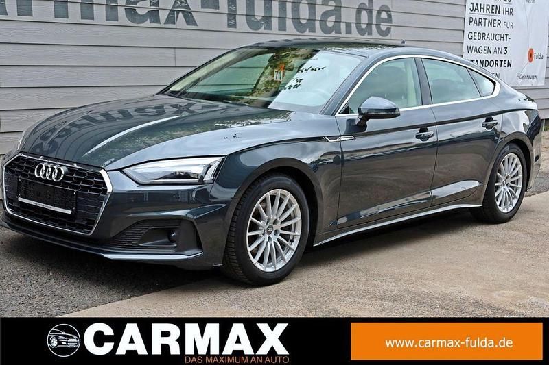 Manhattangrau metallic (metallic) Gebraucht 2020 Audi A5 Sportback Basis Kleinwagen | 25.700 € (Fairer Preis) - Bild 1/4