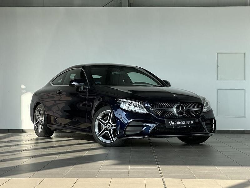 Gebraucht Mercedes C200 AMG 184 PS (135 kW) 2019 Blau Coupé