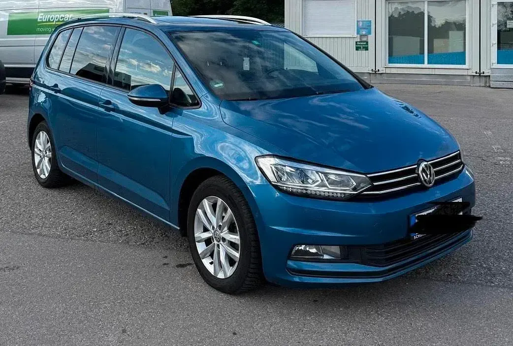 Gebraucht VW Touran 150 PS (110 kW) 2017 Blau Van / Kleinbus