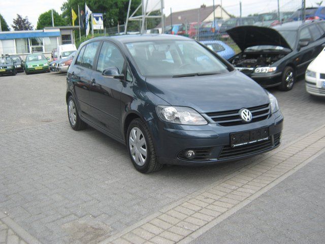 Gebraucht VW Golf Plus Cross 102 PS (75 kW) 2007 Blau metallic Van / Kleinbus