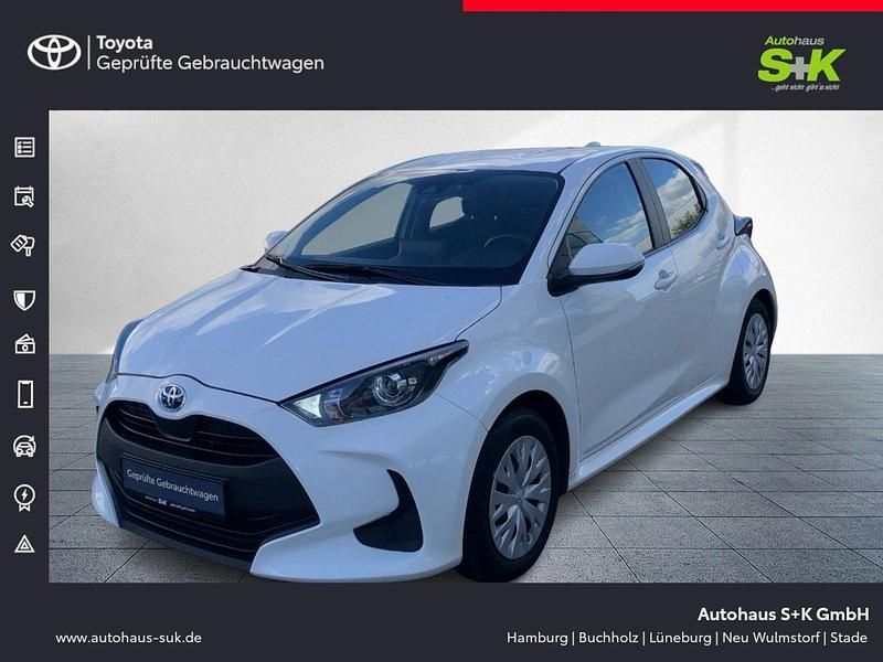 Weiß Gebraucht 2022 Toyota Yaris Hybrid Comfort Kleinwagen | 17.490 € (Fairer Preis) - Bild 1/4