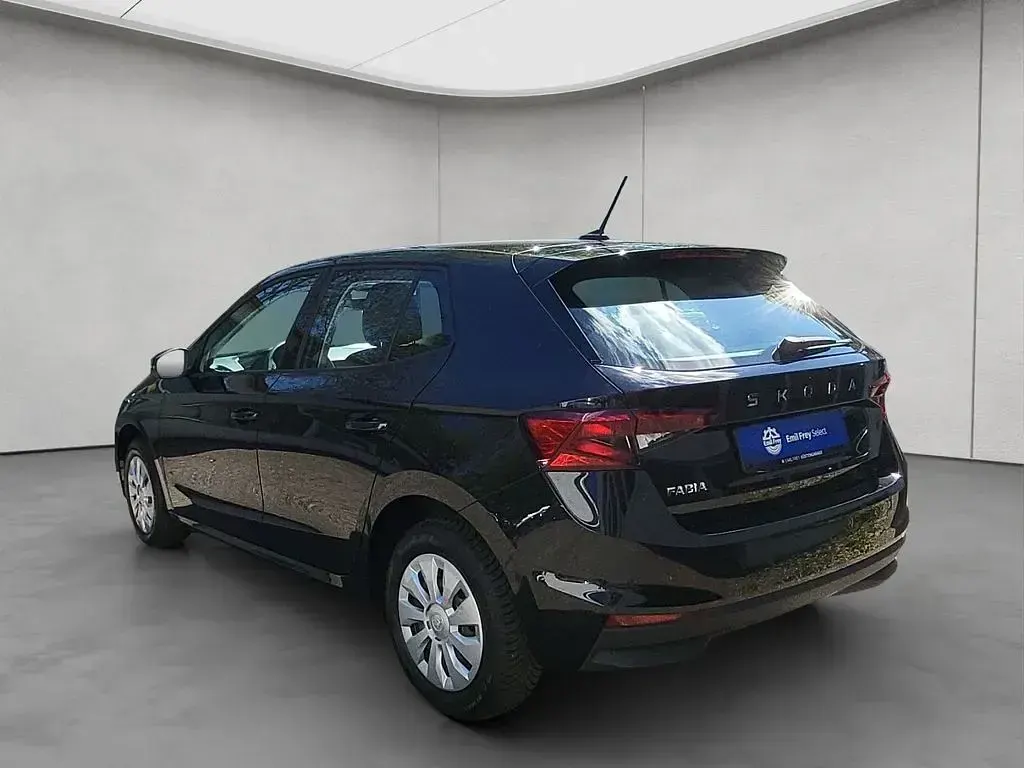Gebraucht Skoda Fabia Essence 95 PS (69 kW) 2025 Schwarz Kleinwagen