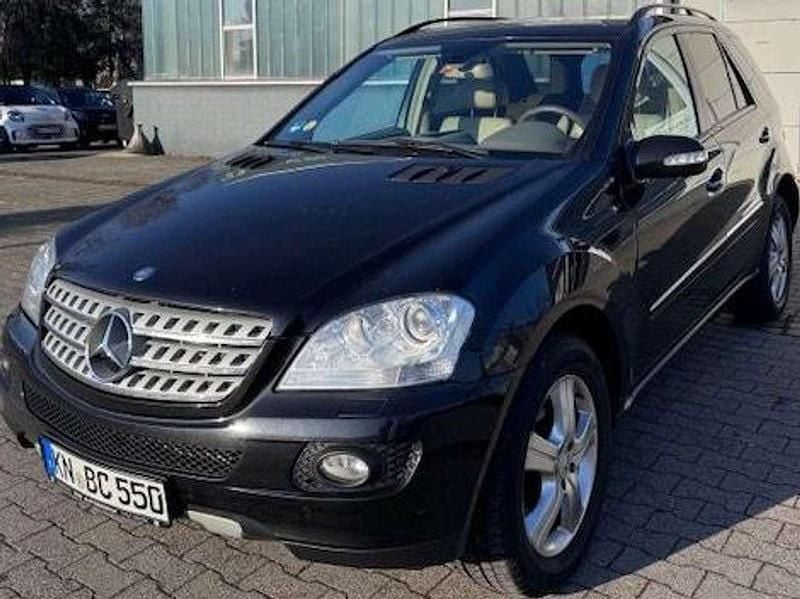 Gebraucht Mercedes ML420 306 PS (225 kW) 2007 Schwarz SUV