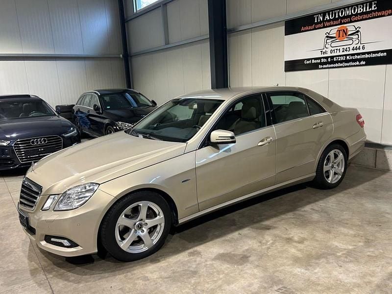 Gebraucht Mercedes E350 Avantgarde 231 PS (169 kW) 2010 Beige Limousine