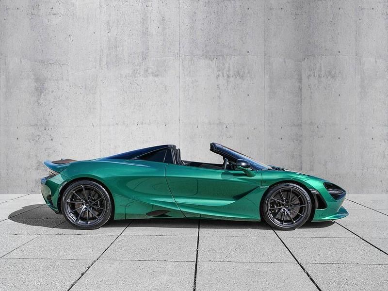 Neu McLaren 750S 749 PS (550 kW) 2026 Mso bespokegreen ivy Cabrio