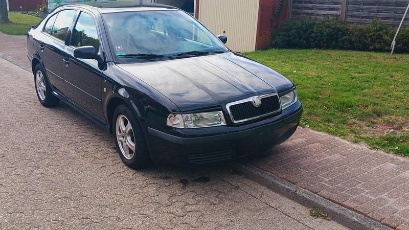Gebraucht 2003 Skoda Octavia Limousine | 850 € (Fairer Preis) - Bild 1/3