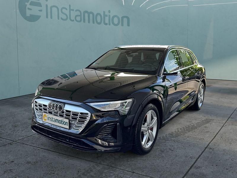 Schwarz Gebraucht 2023 Audi Q8 e-tron S-Line SUV | 63.449 € (Guter Preis) - Bild 1/4