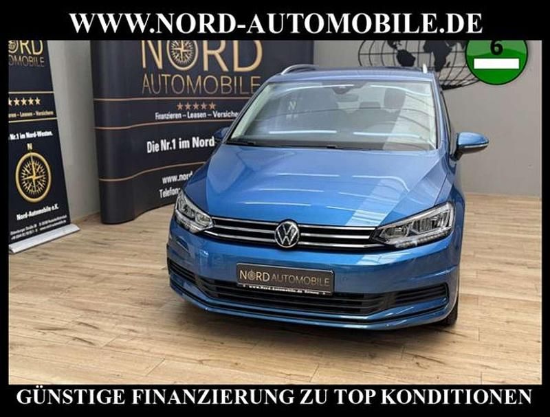 Blau Gebraucht 2022 VW Touran Comfortline Van / Kleinbus | 27.900 € (Fairer Preis) - Bild 1/3