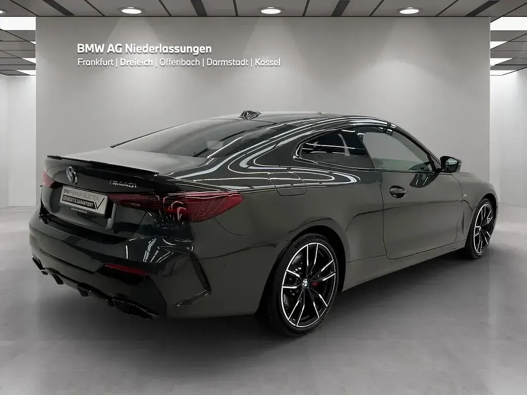 Gebraucht BMW M440 M Sport 381 PS (280 kW) 2025 Grau Coupé