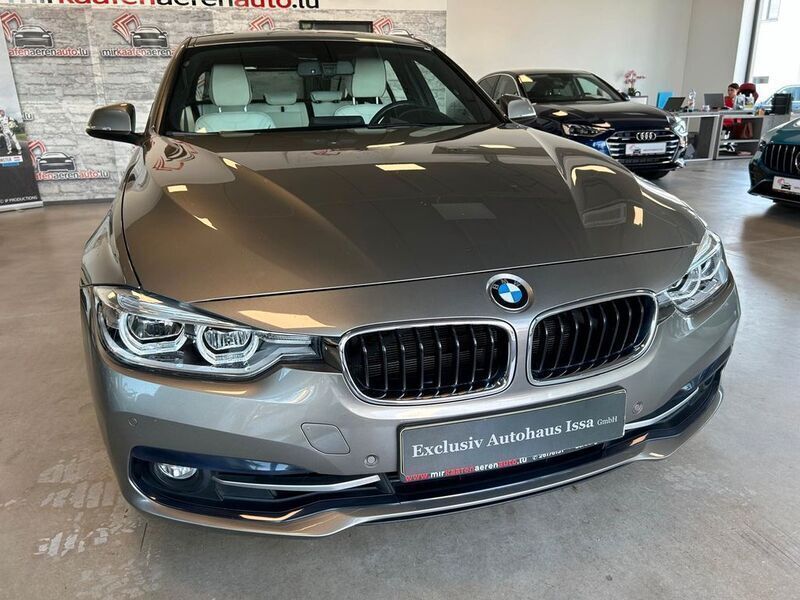 Silber Gebraucht 2018 BMW 330 Sport Line Limousine | 20.990 € (Fairer Preis) - Bild 1/3