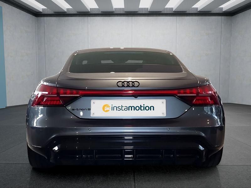 Gebraucht Audi e-tron GT quattro 389 kW (530 PS) 2024 Grau Limousine