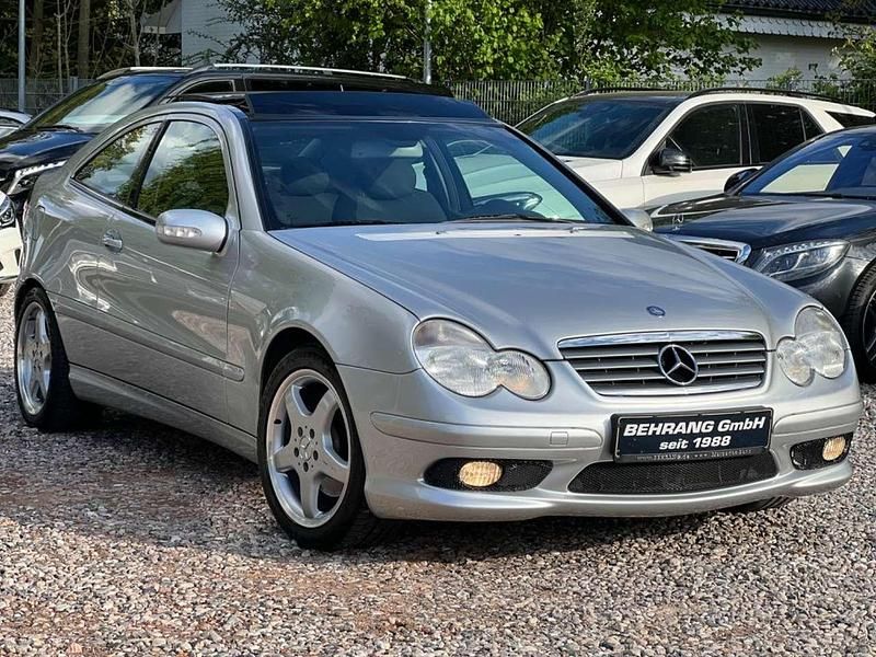 Silber Gebraucht 2002 Mercedes C230 AMG Coupé | 6.455 € (Teuer) - Bild 1/4