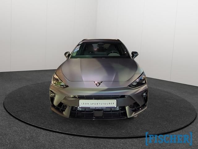 Neu Cupra Leon VZ 333 PS (244 kW) 2026 Magnetic tech mattgrau Kombi