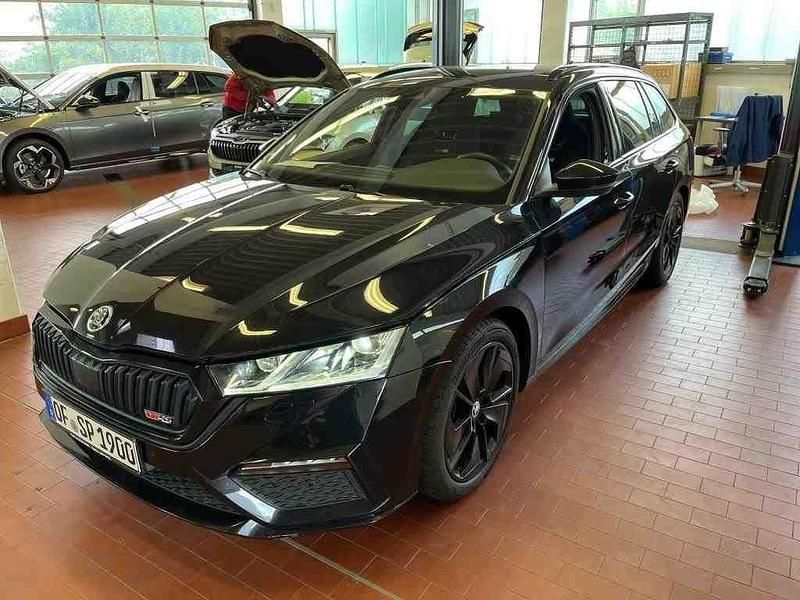 Schwarz Gebraucht 2023 Skoda Octavia Sport Limousine | 22.020 € (Guter Preis) - Bild 1/4