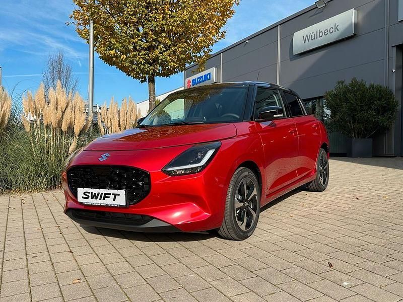 Rot Neu 2025 Suzuki Swift Comfort+ Limousine | 22.990 € - Bild 1/4