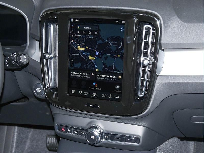 Gebraucht Volvo XC40 Plus 163 PS (119 kW) 2026 Grau SUV